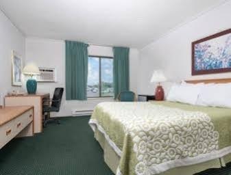 Days Inn By Wyndham St Cloud Saint Cloud Bagian luar foto