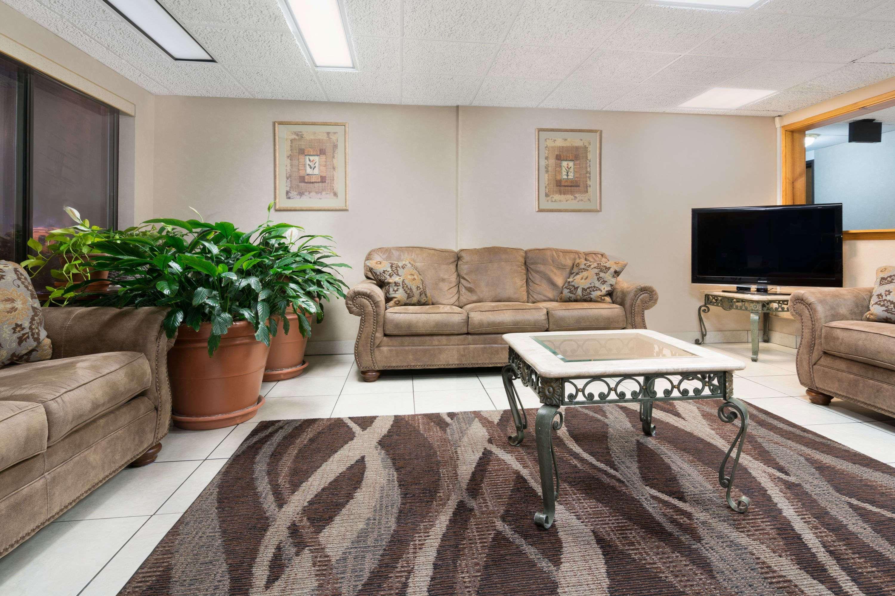Days Inn By Wyndham St Cloud Saint Cloud Bagian luar foto
